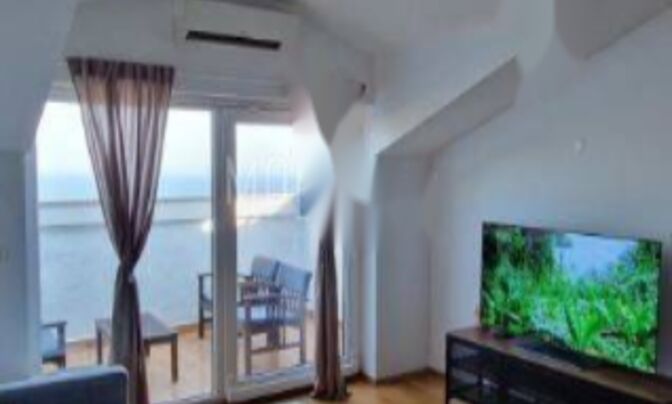 Трёхкомнатная квартира Побри