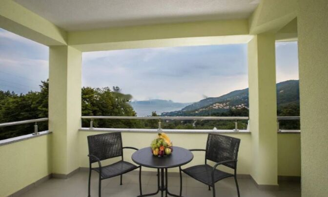 Квартира в Опация-Ичичи