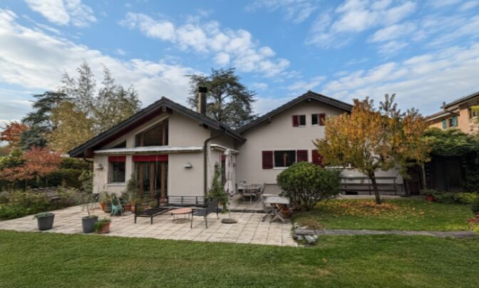 Single house 9 rooms