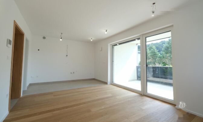 Квартира, 3-комнатная Надгорица