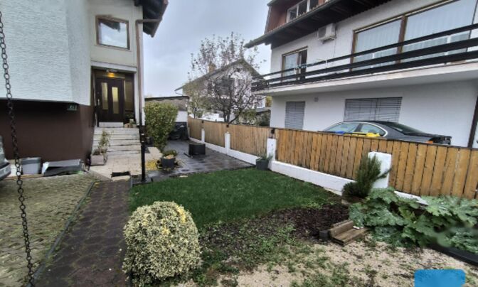 Трехкомнатная квартира Вич