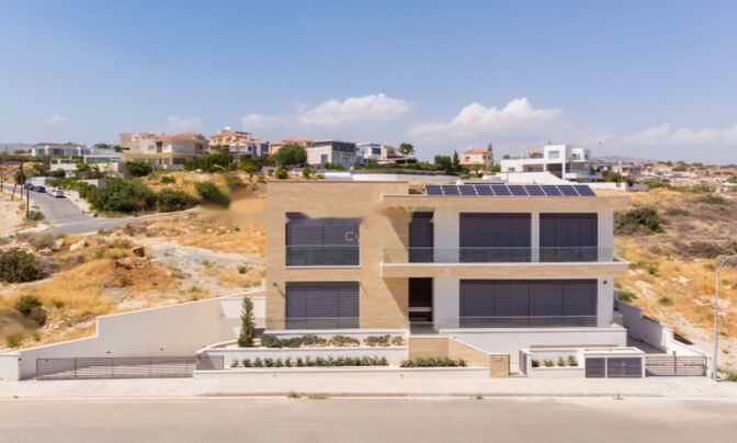 5 Bedroom Villa For sale in Germasogeia, Limassol