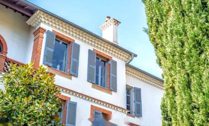 Apartment Croix des Gardes