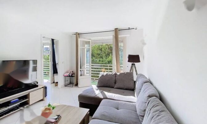 Apartment Cannes California