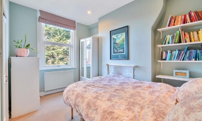 Cricklewood Broadway