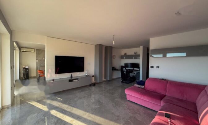 Четырехкомнатная квартира в Новом Ягодье