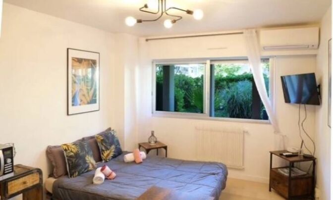 Apartment Cannes République