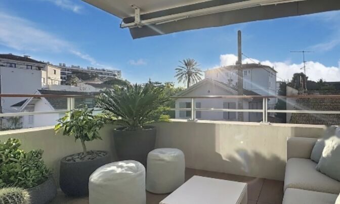 Apartment Cannes California