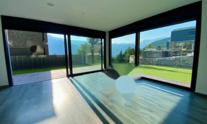 Luxury duplex with garden and private garage