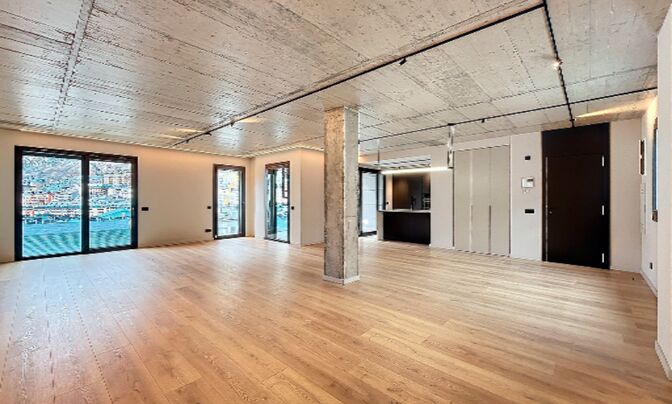 Penthouse for sale in Andorra la Vella, 3 bedrooms