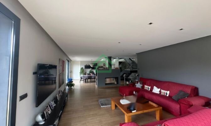 4-bedroom house for sale in La Massana