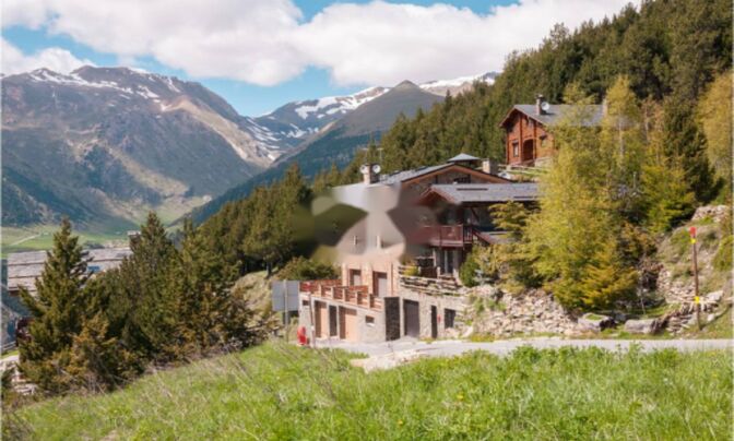 Terraced house for sale in Canillo