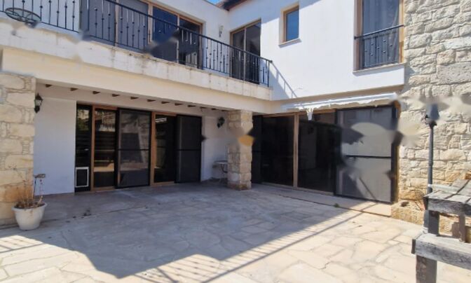 3 Bedrooms Detached House For Sale in Agios Tychonas