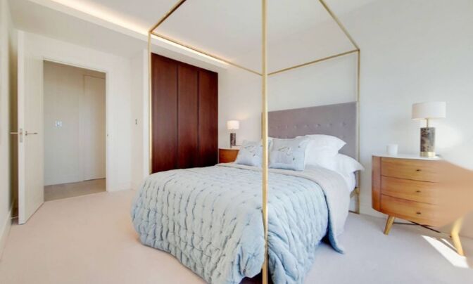 Chelsea Island, Chelsea Harbour