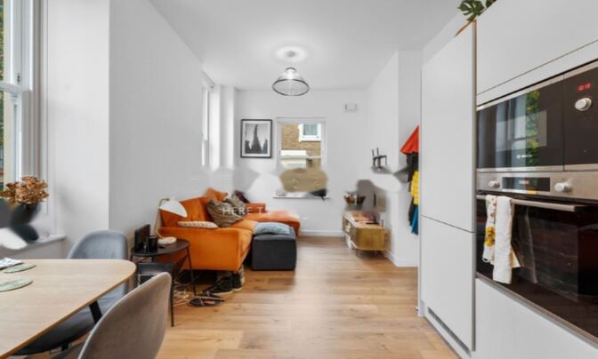 Oxford Road, Kilburn