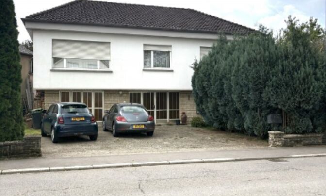 Detached house 4 bedrooms for sale in Bascharage