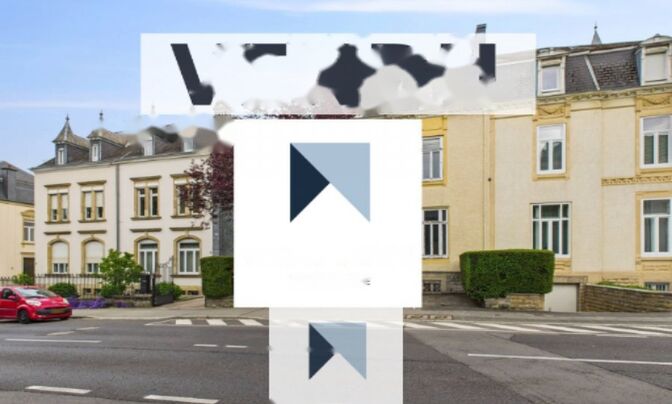 Semi-detached house 5 bedrooms for sale in Luxembourg-Centre ville