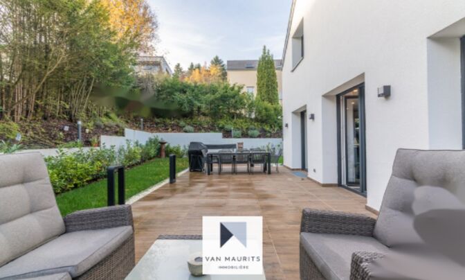 Detached house 5 bedrooms for sale in Schuttrange
