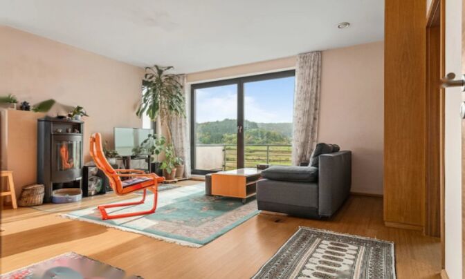 Detached house 4 bedrooms for sale in Lintgen