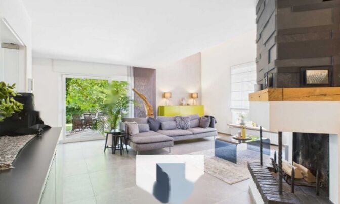 Detached house 4 bedrooms for sale in Bertrange