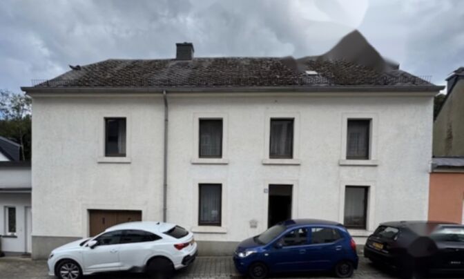 House for sale in Eischen