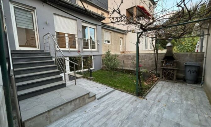 House 4 bedrooms for sale in Oberkorn