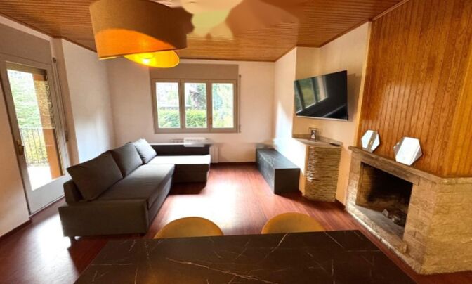 Apartment for sale in Arinsal, 3 bedrooms