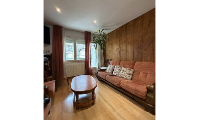 Flat for sale in central Encamp