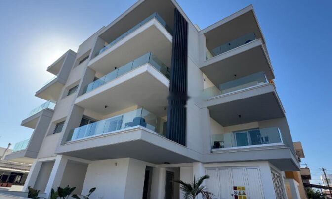 2 Bedroom Apartment For Sale in Omonia, Limassol