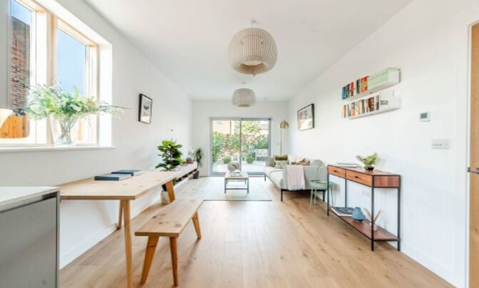 Mosaic, Willesden Green