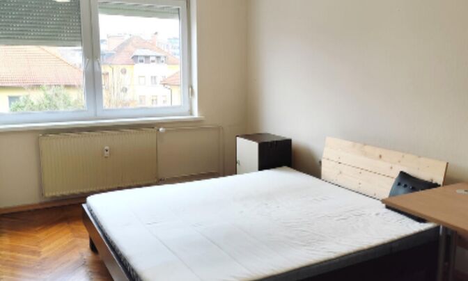 Трехкомнатная квартира в Бежиграде