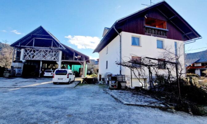 Усадьба, ферма Нижняя Долина