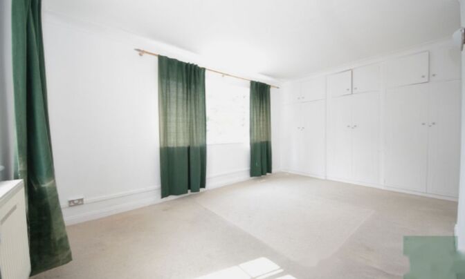 Monarch Court, East Finchley