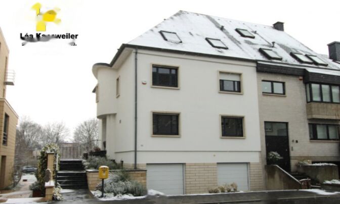 Semi-detached house 6 bedrooms for sale in Luxembourg-Merl
