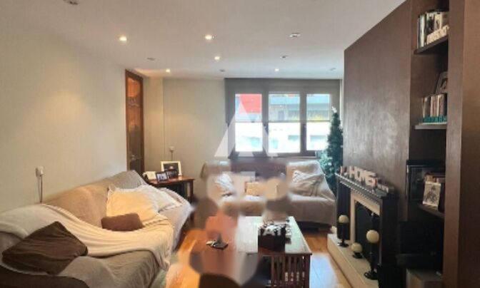 Penthouse for sale in Escaldes Engordany, 4 bedrooms