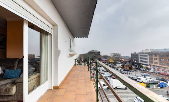 Apartment in the center of Pas de la Casa near ski slopes