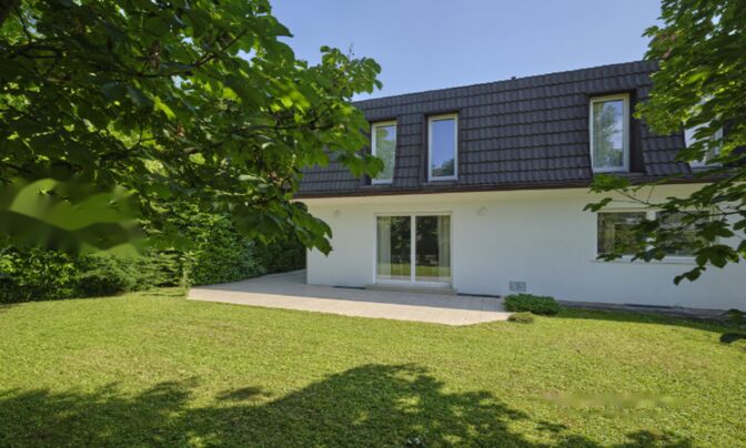 Дом, Брдо, Любляна