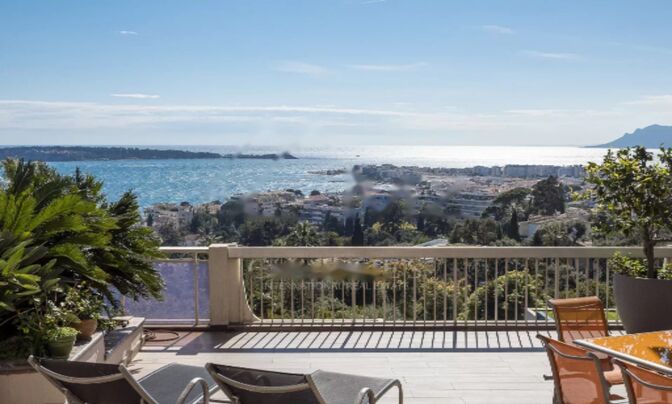 Apartment Cannes California