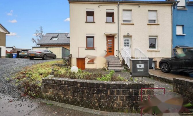 Detached house for sale in Mamer