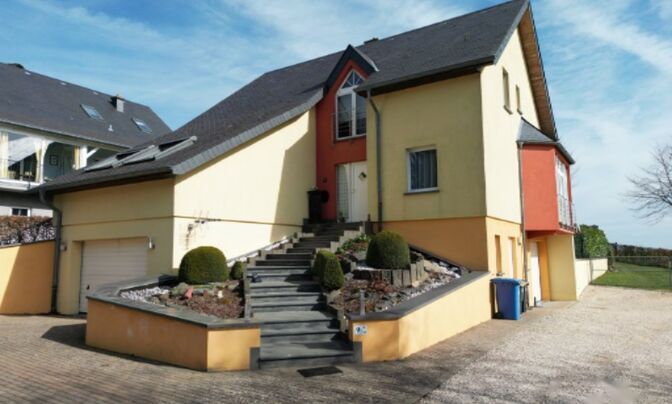 Detached house 4 bedrooms for sale in Tarchamps