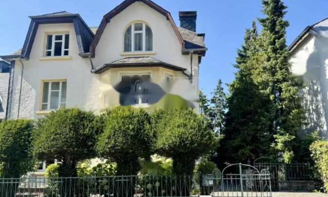 Detached house 5 bedrooms for sale in Wiltz