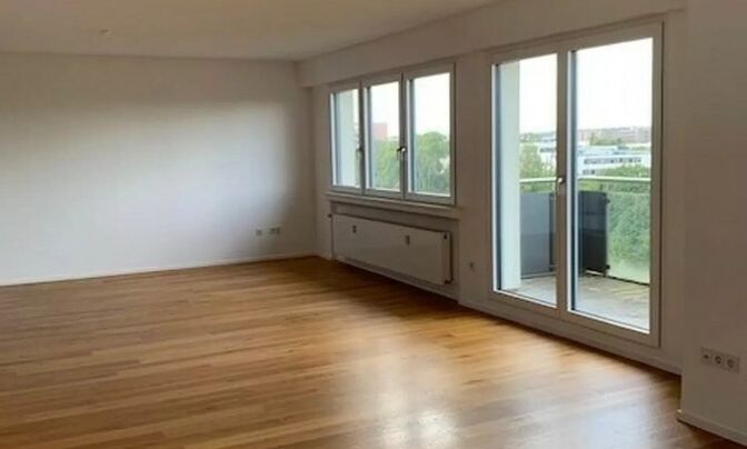 Duplex 4 bedrooms for sale in Luxembourg-Belair