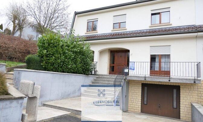 Semi-detached house 6 bedrooms for sale in Warken