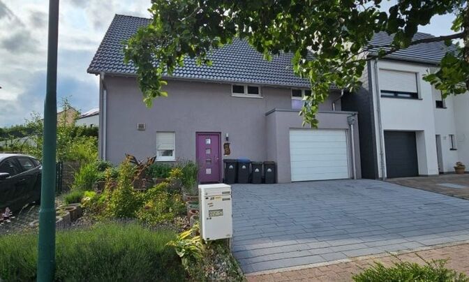 House 4 bedrooms for sale in Baschleiden