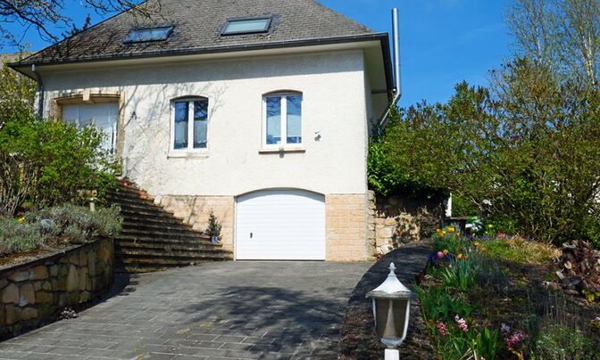 Semi-detached house 3 bedrooms for sale in Soleuvre