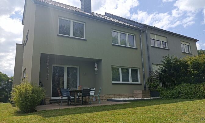 Semi-detached house 4 bedrooms for sale in Moutfort