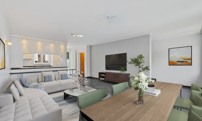 Semi-detached house 4 bedrooms for sale in Helmdange