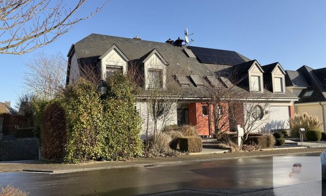 House 4 bedrooms for sale in Aspelt