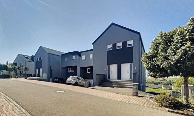 Duplex 3 bedrooms for sale in Weiswampach