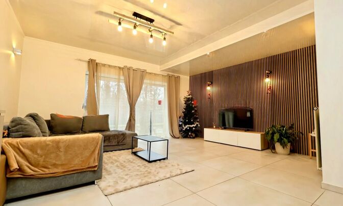 Detached house 4 bedrooms for sale in Hobscheid